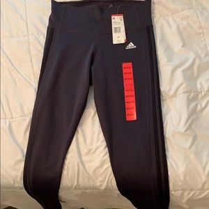 Women’s medium Adidas workout leggings